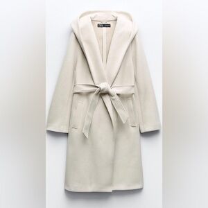 Zara Women's Cream Belted Coat